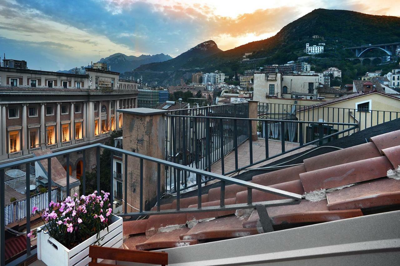 Willy'S Home Salerno Exteriör bild