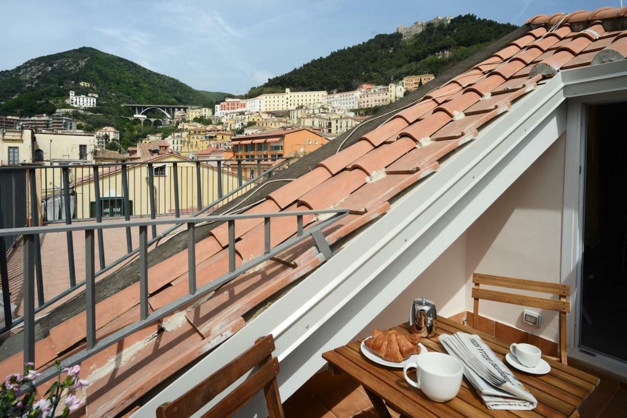 Willy'S Home Salerno Exteriör bild